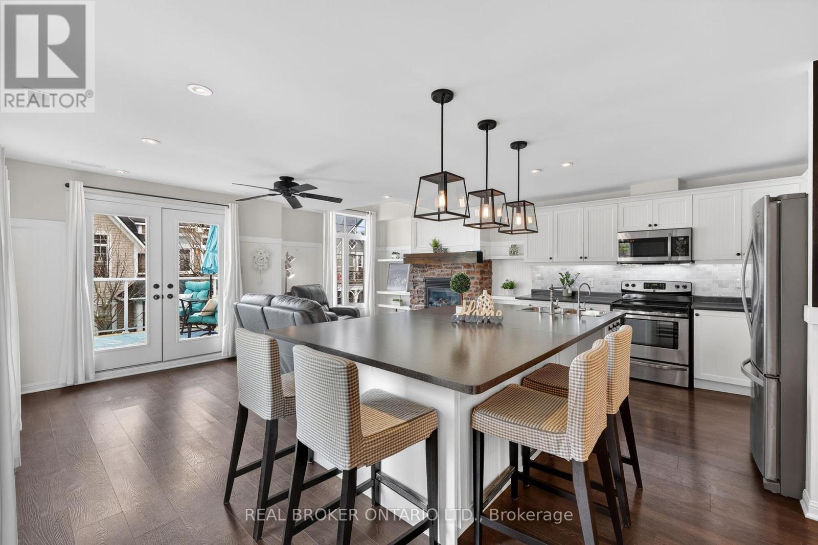 22 - 11 MULLIGAN LANE, Georgian Bay, Ontario