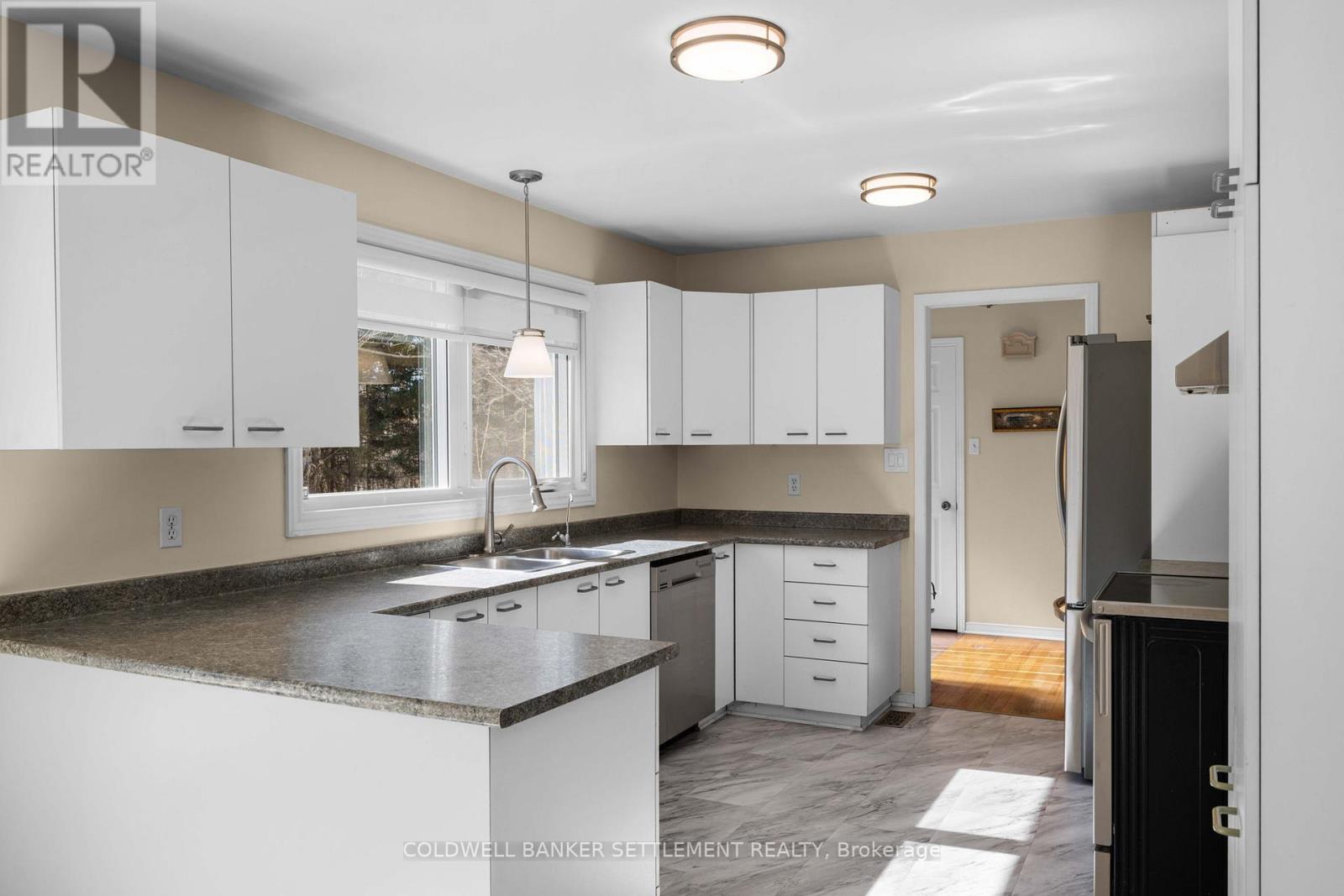 355 Otty Way, Drummond/north Elmsley, Ontario  K7H 0E5 - Photo 9 - X13049212