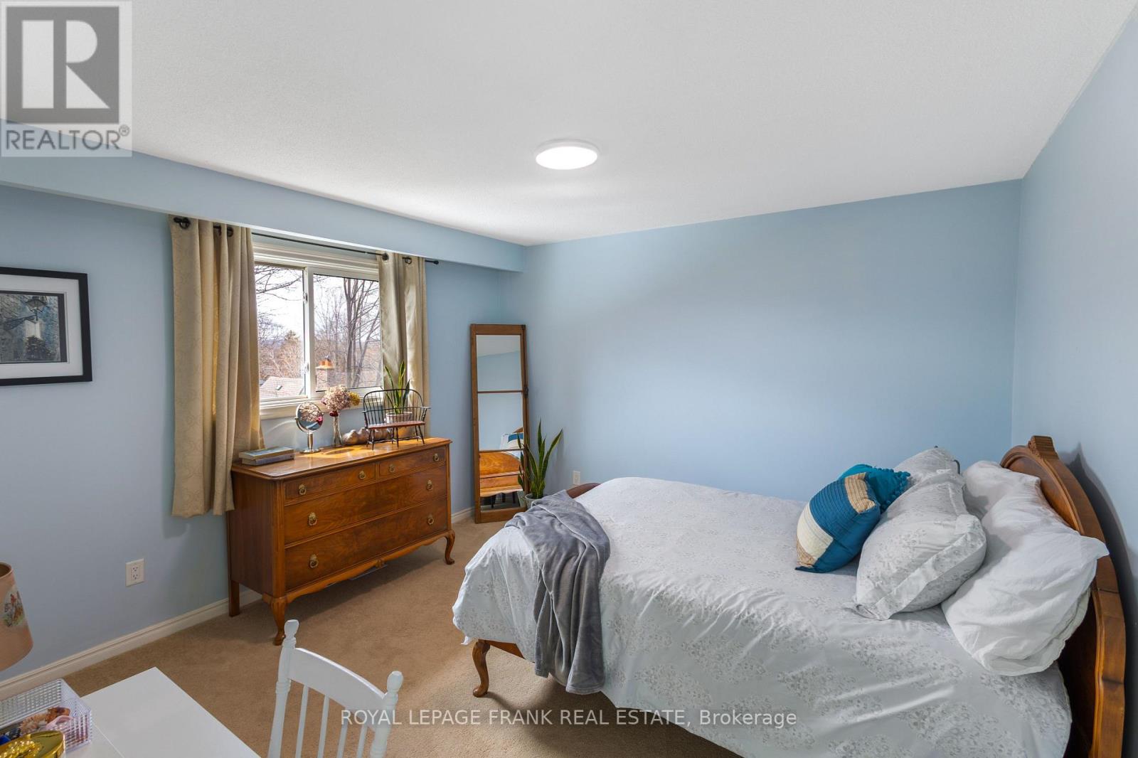 68 Burling Place, Newmarket (Huron Heights-Leslie Valley), Ontario  L3Y 5W4 - Photo 32 - N13049382