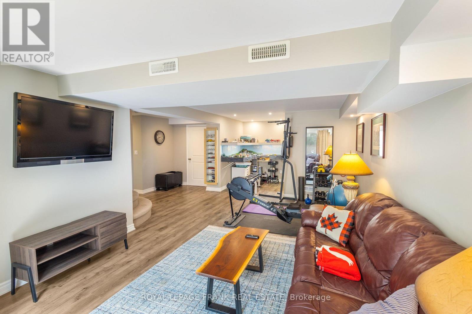 68 Burling Place, Newmarket (Huron Heights-Leslie Valley), Ontario  L3Y 5W4 - Photo 39 - N13049382