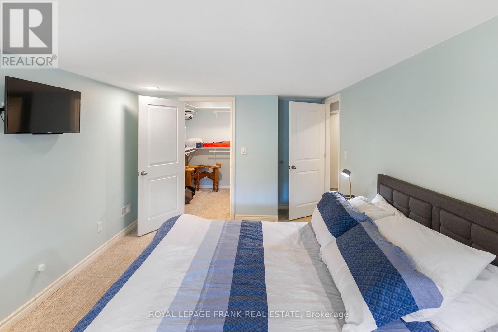 68 Burling Place, Newmarket (Huron Heights-Leslie Valley), Ontario  L3Y 5W4 - Photo 43 - N13049382