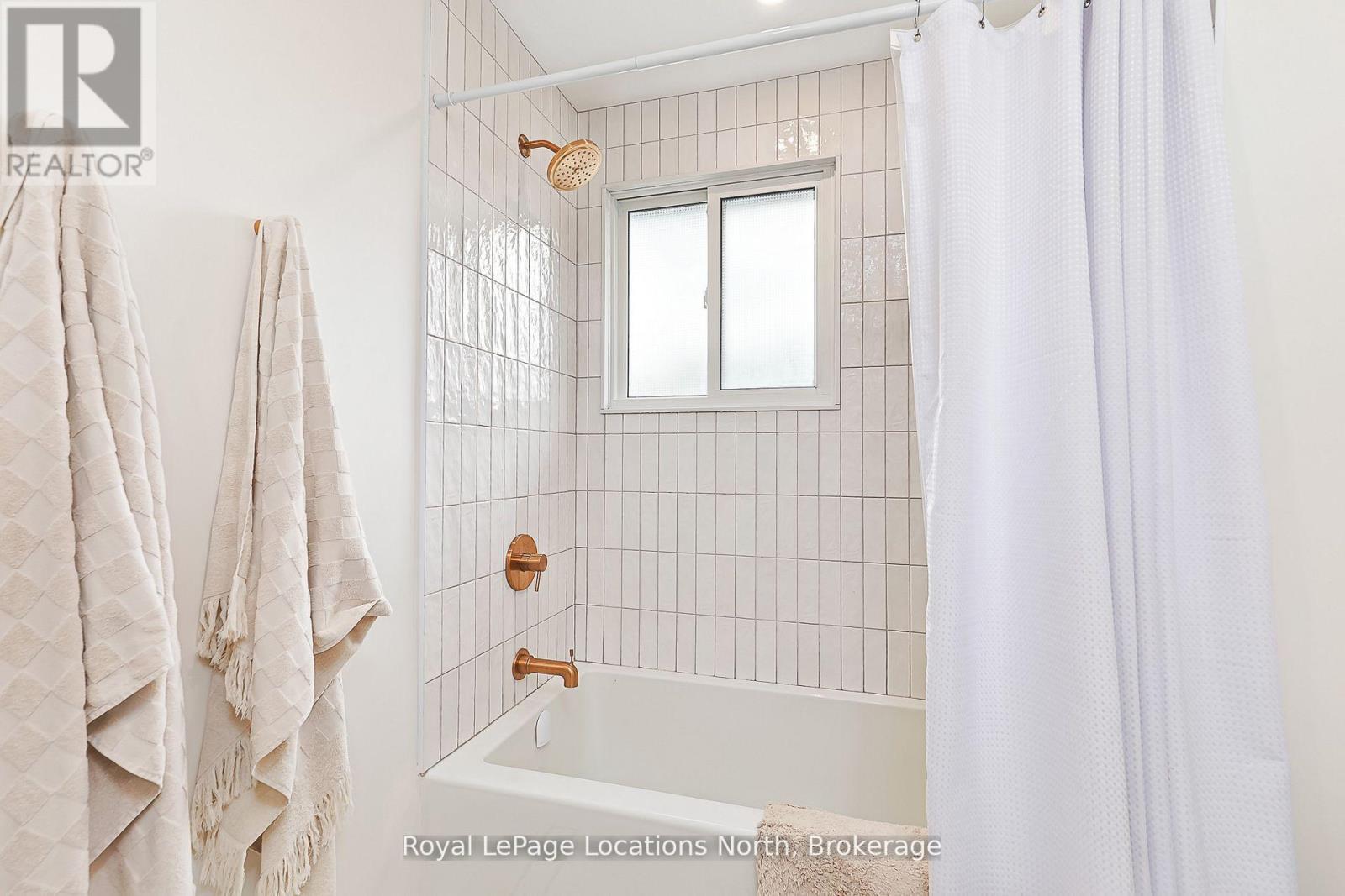 254 Third Street, Collingwood, Ontario  L9Y 4E7 - Photo 24 - S13049268