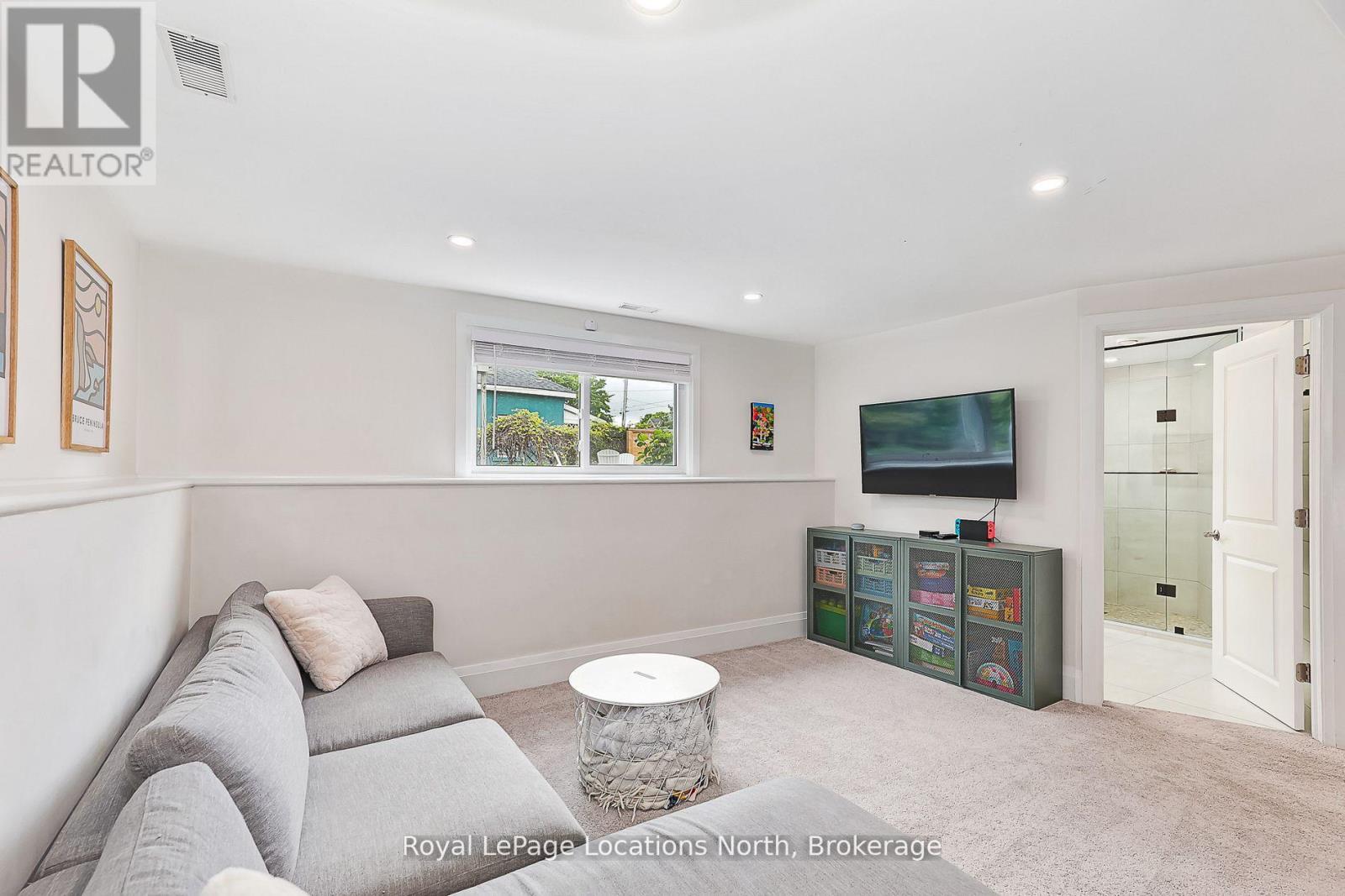 254 Third Street, Collingwood, Ontario  L9Y 4E7 - Photo 30 - S13049268