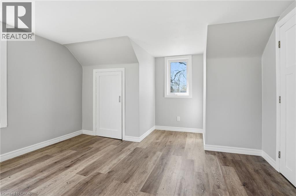 687 Upper James Street, Hamilton, Ontario  L9C 2Z4 - Photo 24 - 40824610