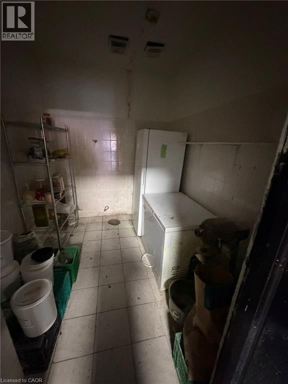 6092 Main Street, Niagara Falls, Ontario  L2G 5Z9 - Photo 6 - 40824555