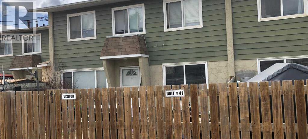 101 #41 Mill Street, Hinton, Alberta  T7V 1T2 - Photo 2 - A2303642