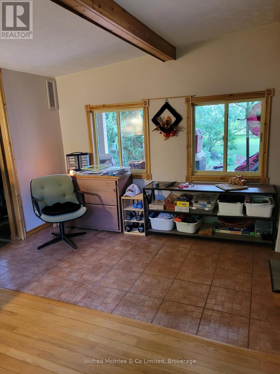 302299 Concession Rd 2 Sdr, West Grey, Ontario  N4N 3B8 - Photo 12 - X13049248