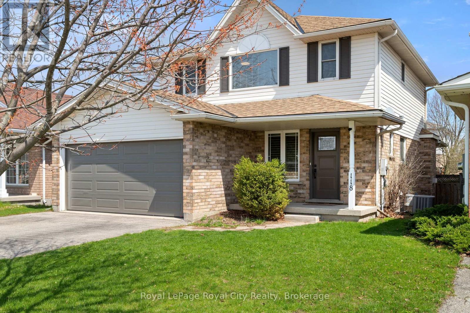 118 Clairfields Drive W, Guelph, Ontario  N1G 5A5 - Photo 2 - X13049372