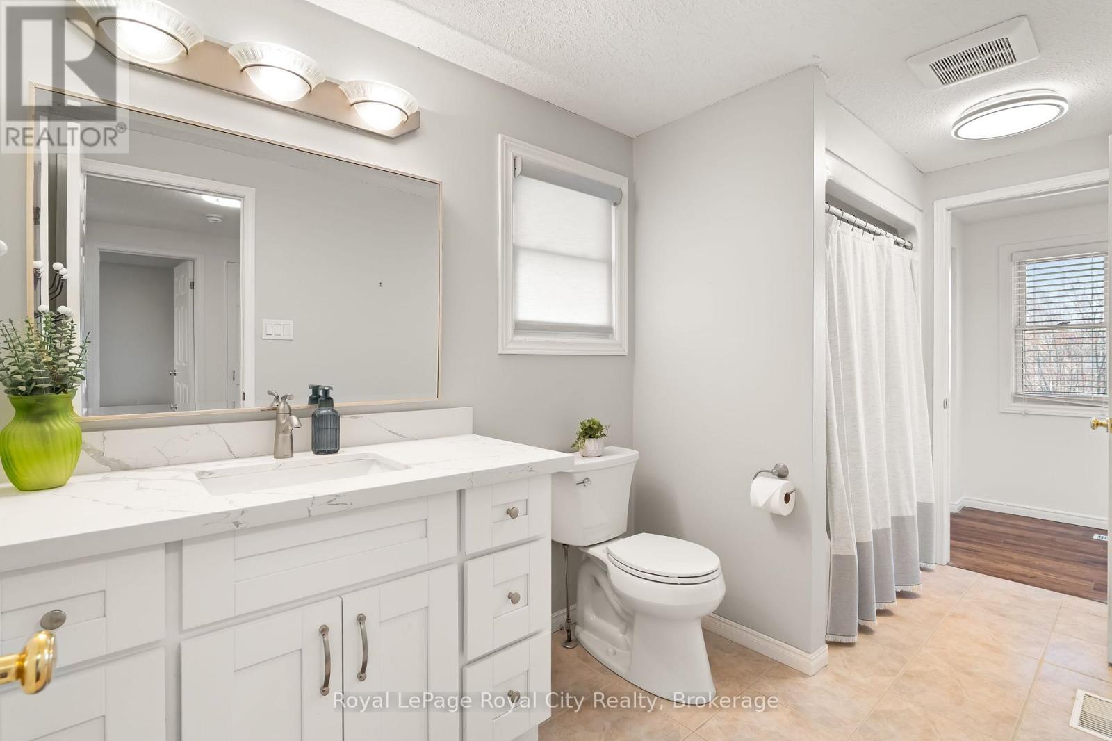 118 Clairfields Drive W, Guelph, Ontario  N1G 5A5 - Photo 22 - X13049372