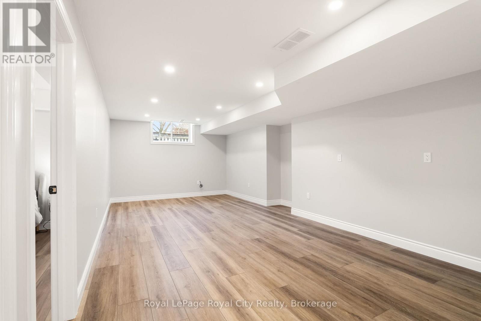 118 Clairfields Drive W, Guelph, Ontario  N1G 5A5 - Photo 29 - X13049372