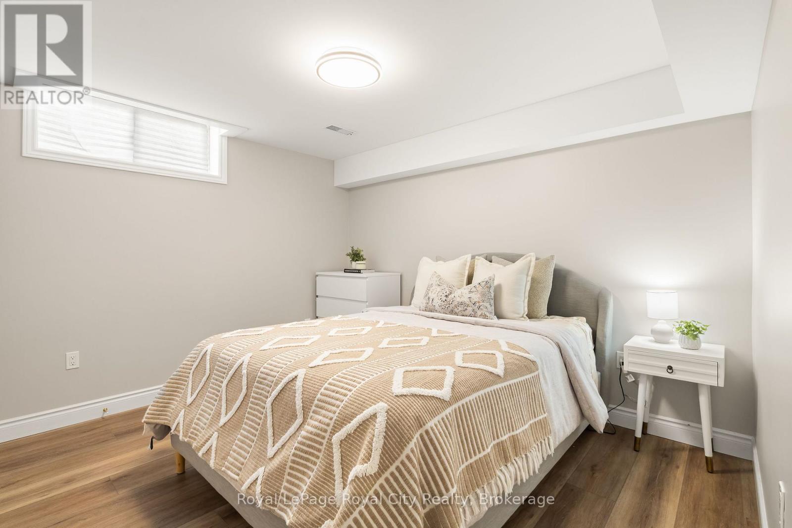 118 Clairfields Drive W, Guelph, Ontario  N1G 5A5 - Photo 33 - X13049372