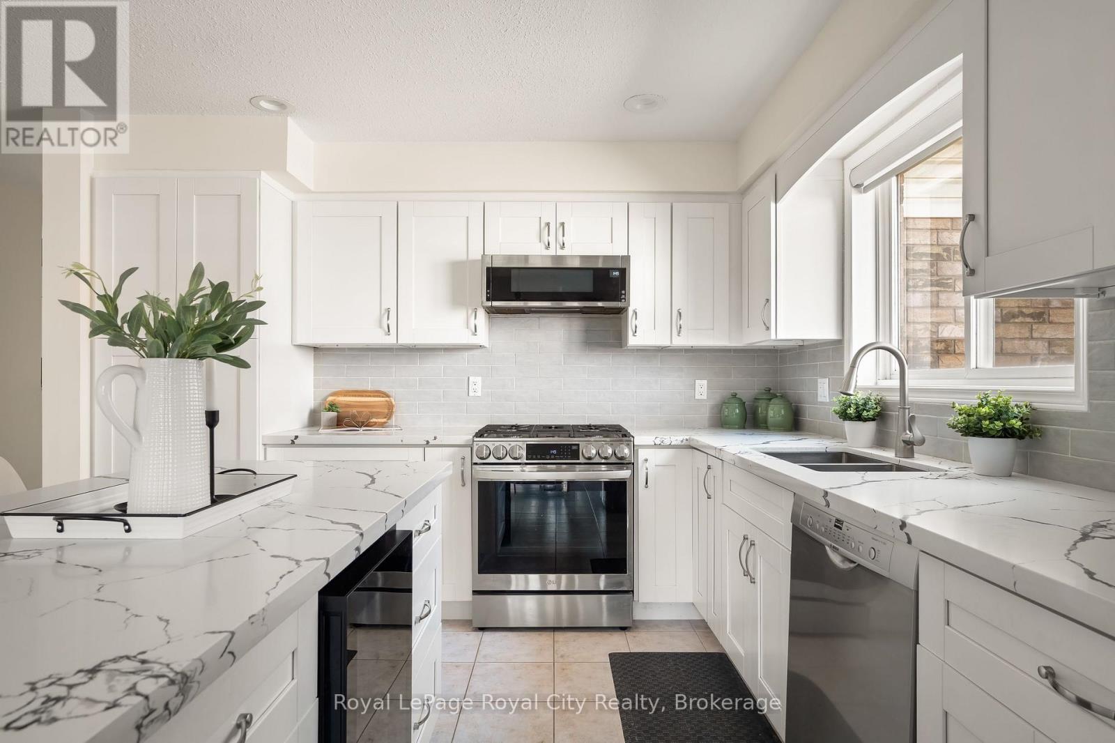 118 Clairfields Drive W, Guelph, Ontario  N1G 5A5 - Photo 5 - X13049372