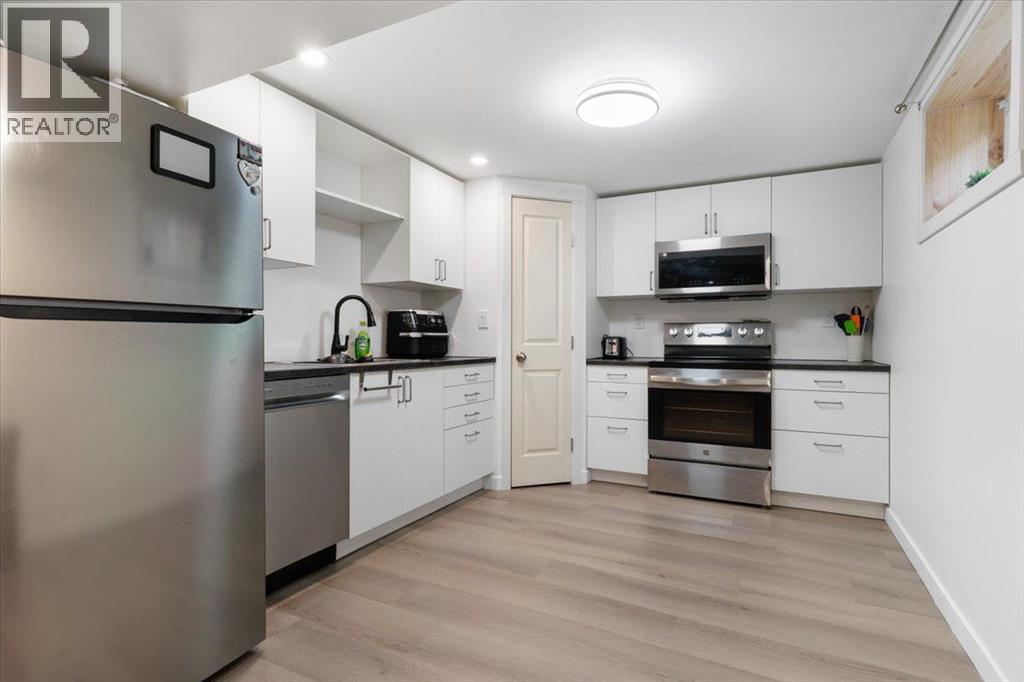 9904 85 Avenue, Grande Prairie, Alberta  T8V 0A2 - Photo 2 - A2304751