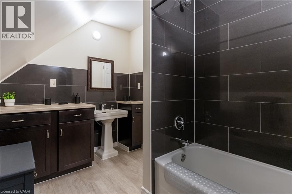 621 Rosseau Road, Hamilton, Ontario  L8K 4T9 - Photo 33 - 40820969