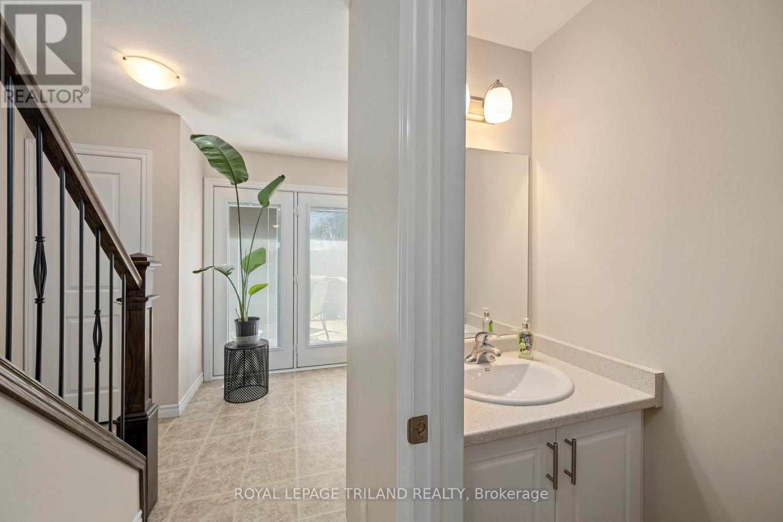 71 - 1061 Eagletrace Drive, London North, Ontario  N6G 0T3 - Photo 20 - X13049378