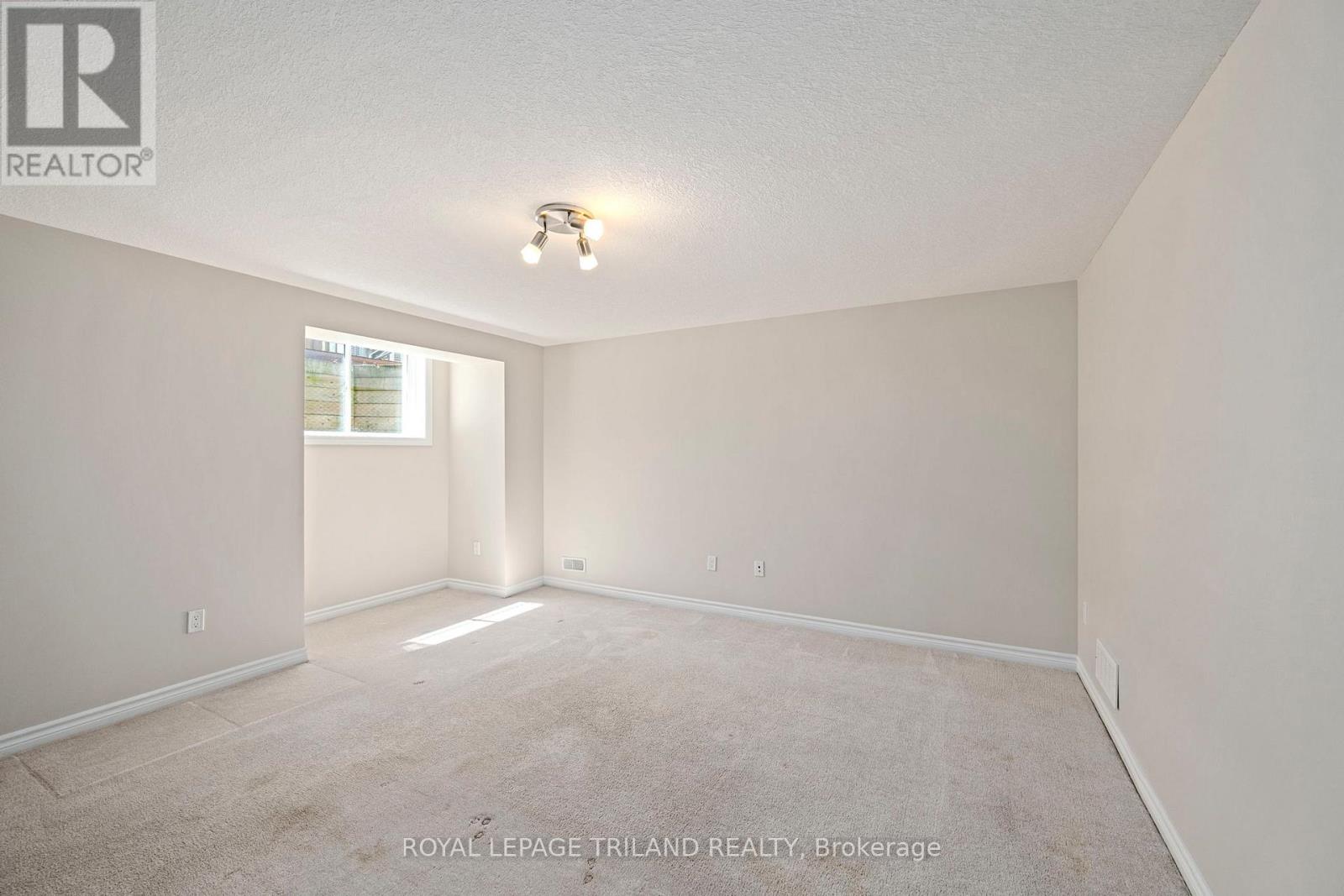 71 - 1061 Eagletrace Drive, London North, Ontario  N6G 0T3 - Photo 32 - X13049378