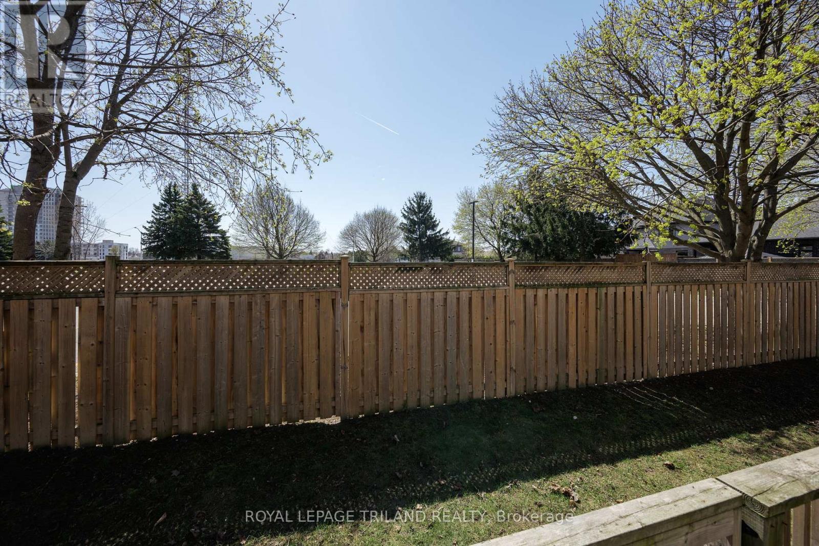 71 - 1061 Eagletrace Drive, London North, Ontario  N6G 0T3 - Photo 34 - X13049378