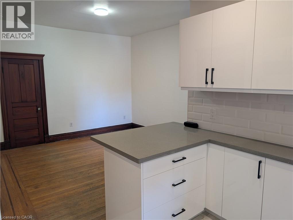 141 Bold Street Unit# 2, Hamilton, Ontario  L8P 1T9 - Photo 8 - 40824630