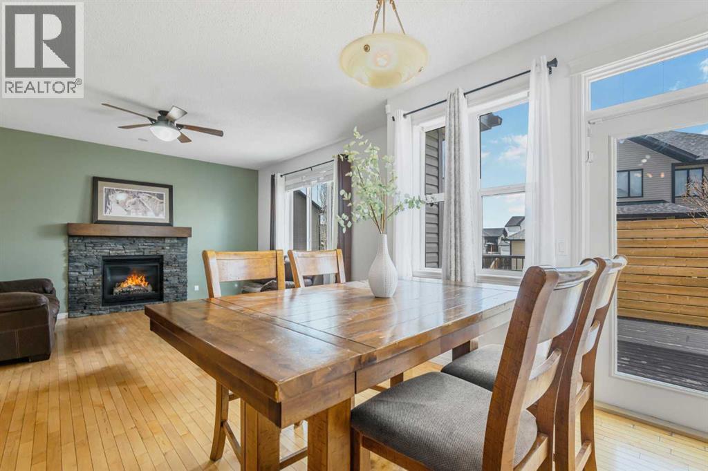 76 Heritage Hill, Cochrane, Alberta  T4C 0L4 - Photo 10 - A2305201