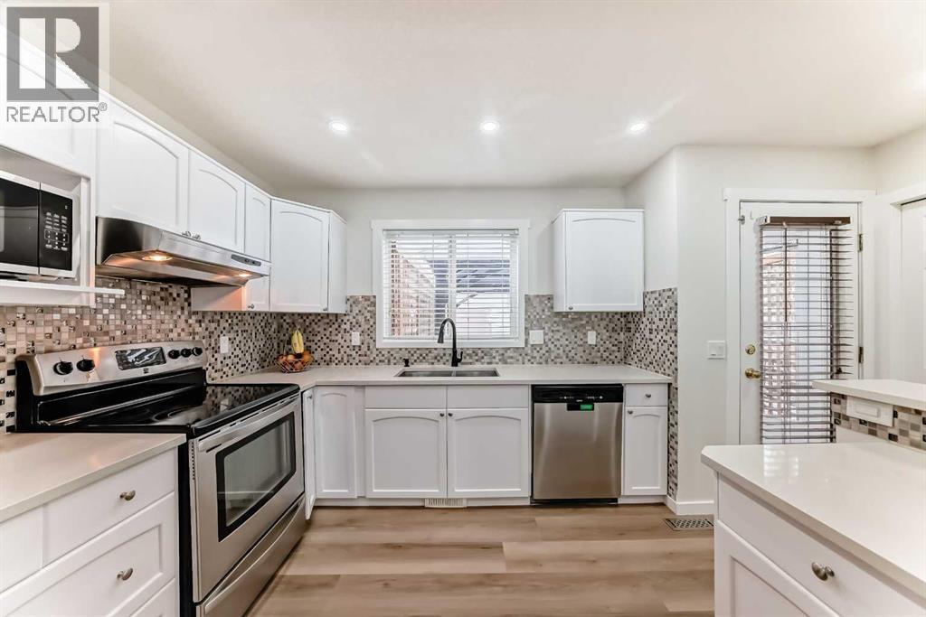 170 Country Hills Heights, Calgary, Alberta  T3K 5C6 - Photo 6 - A2305387