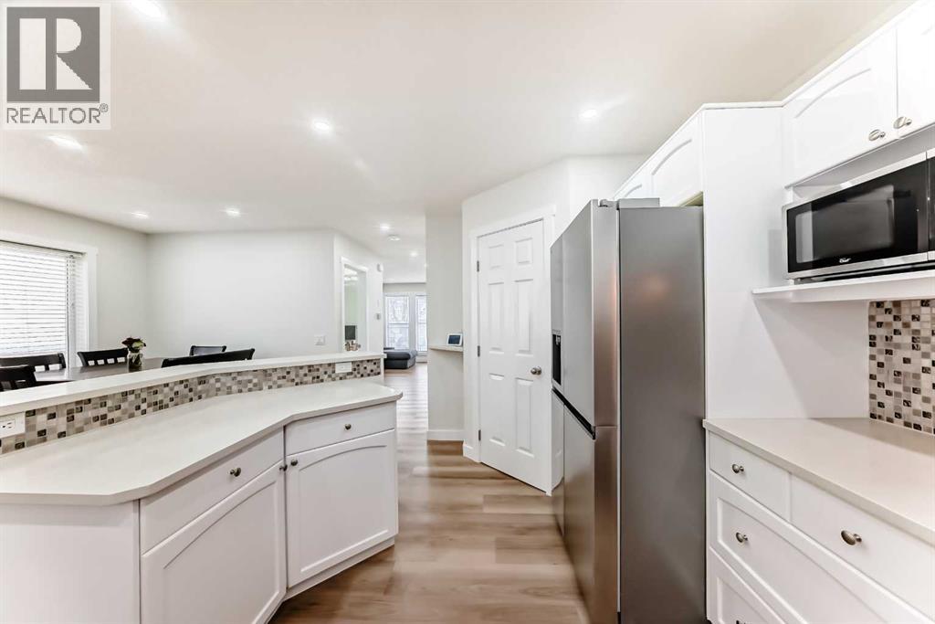 170 Country Hills Heights, Calgary, Alberta  T3K 5C6 - Photo 8 - A2305387