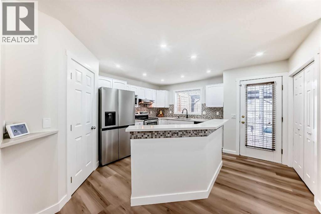 170 Country Hills Heights, Calgary, Alberta  T3K 5C6 - Photo 12 - A2305387