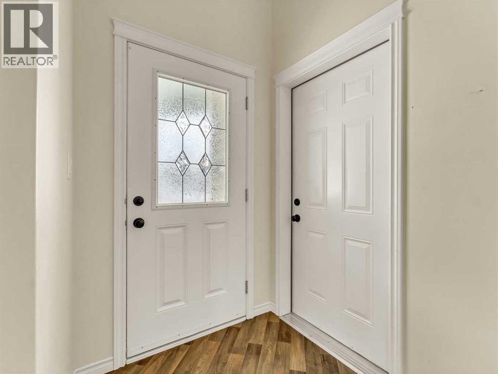 74 Chartwell Place Se, Medicine Hat, Alberta  T1B 0E4 - Photo 7 - A2305576