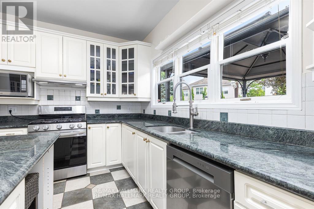 1404 Montresor Way, Ottawa, Ontario  K4A 3C5 - Photo 12 - X13049200