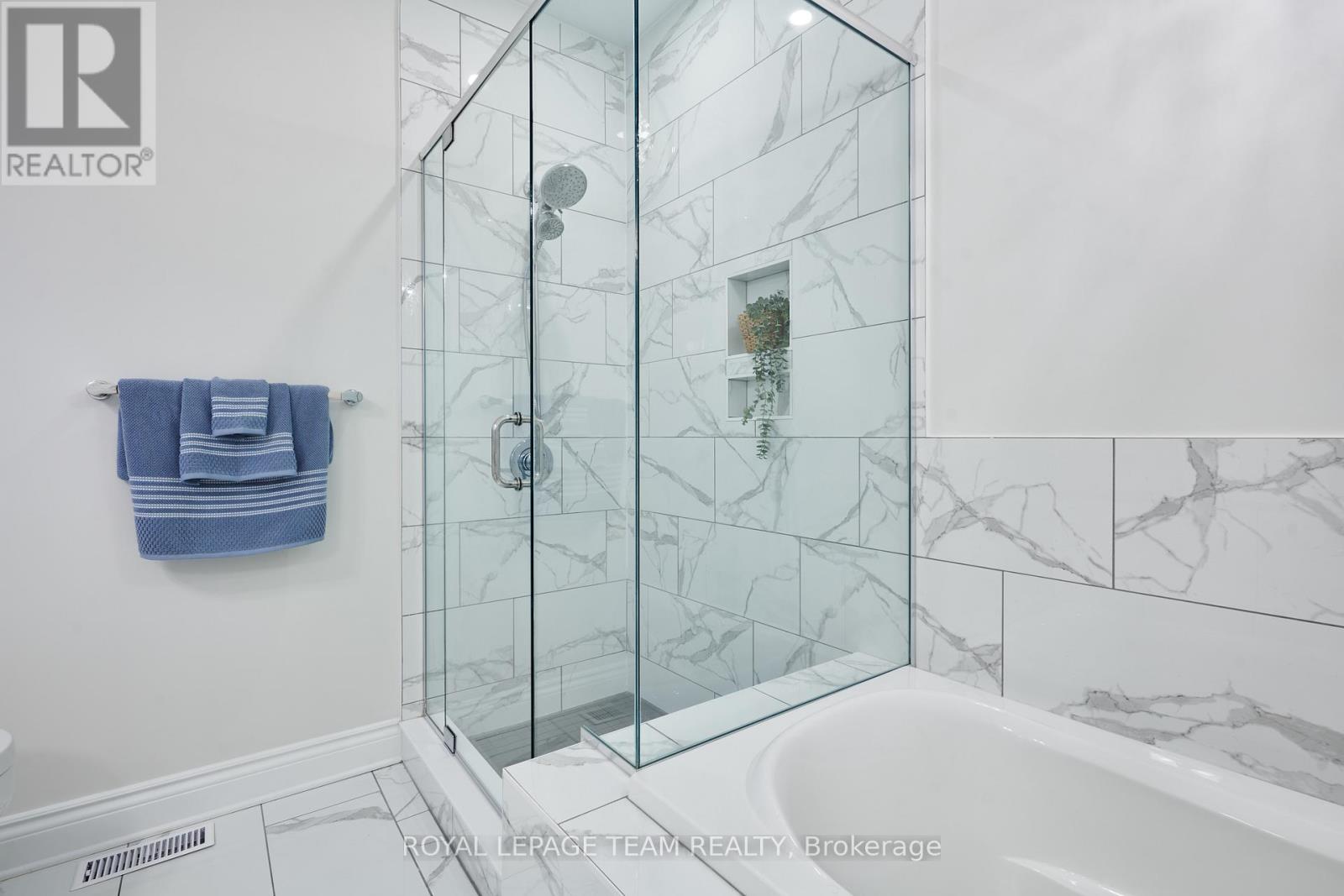 26 Salamander Way, Ottawa, Ontario  K1X 0E9 - Photo 18 - X13049204