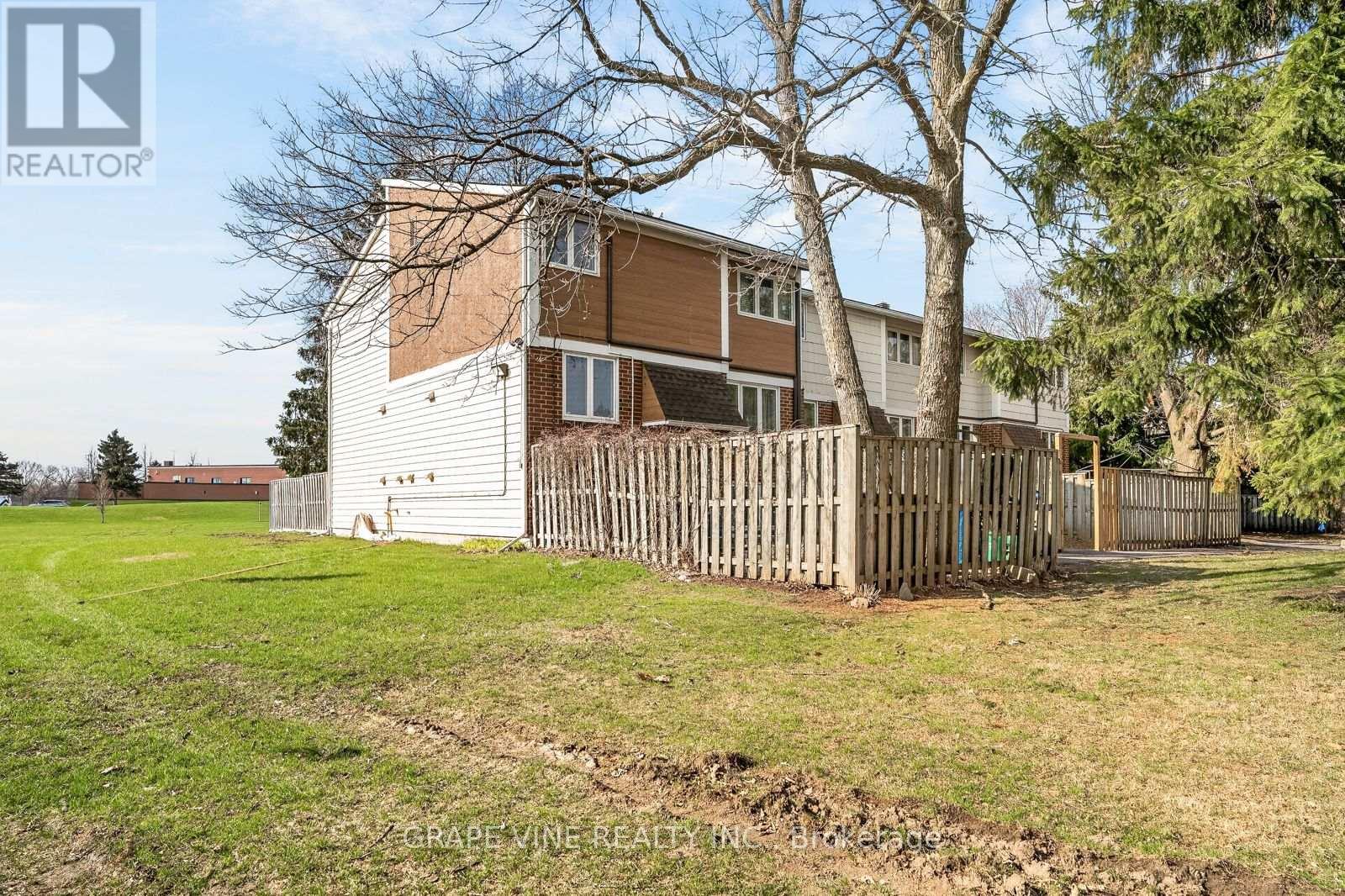 36 - 177 Salter Crescent, Ottawa, Ontario  K2K 1Y9 - Photo 2 - X13049260