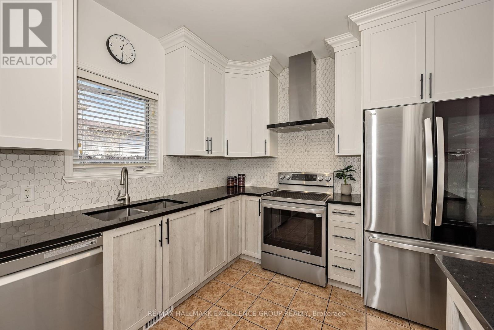 1611 Sebastien Crescent, Clarence-Rockland, Ontario  K4K 1V9 - Photo 11 - X13049432