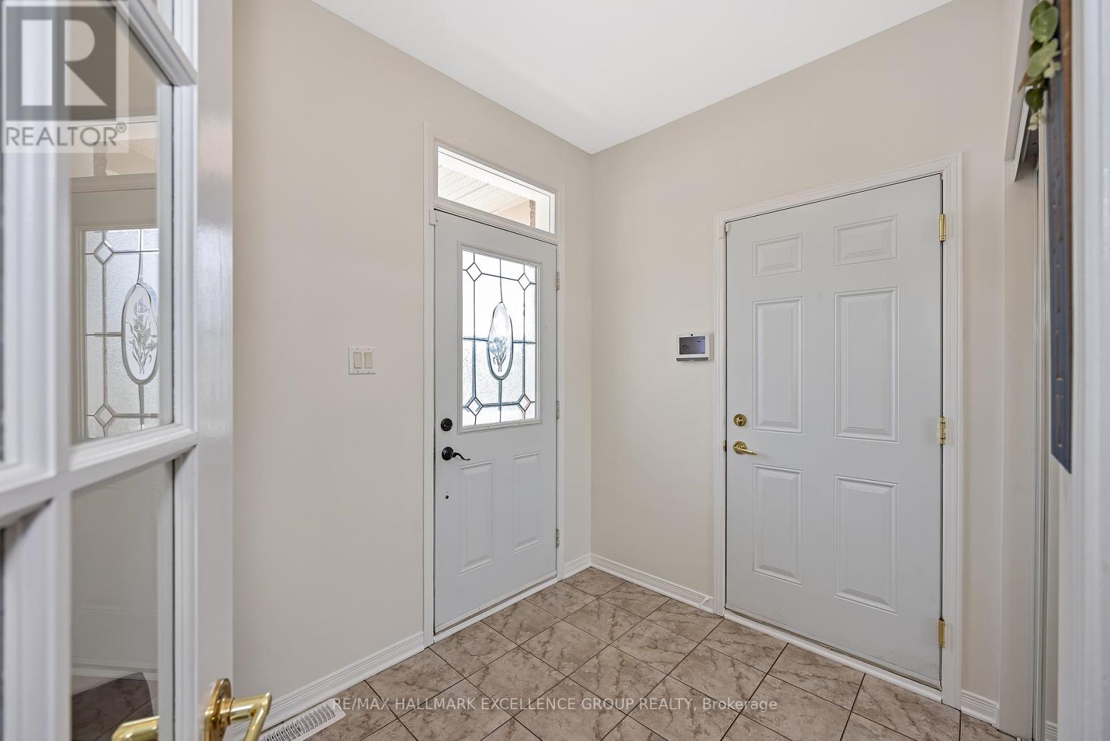 1611 Sebastien Crescent, Clarence-Rockland, Ontario  K4K 1V9 - Photo 5 - X13049432