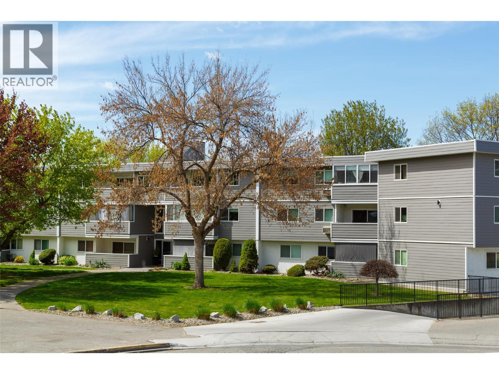 450 All Star Court Unit# 322, Kelowna, British Columbia  V1X 5N7 - Photo 18 - 10383694