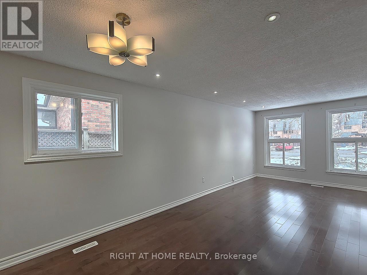 182 Mcnicoll Avenue, Toronto, Ontario  M2N 3K7 - Photo 7 - C12832124