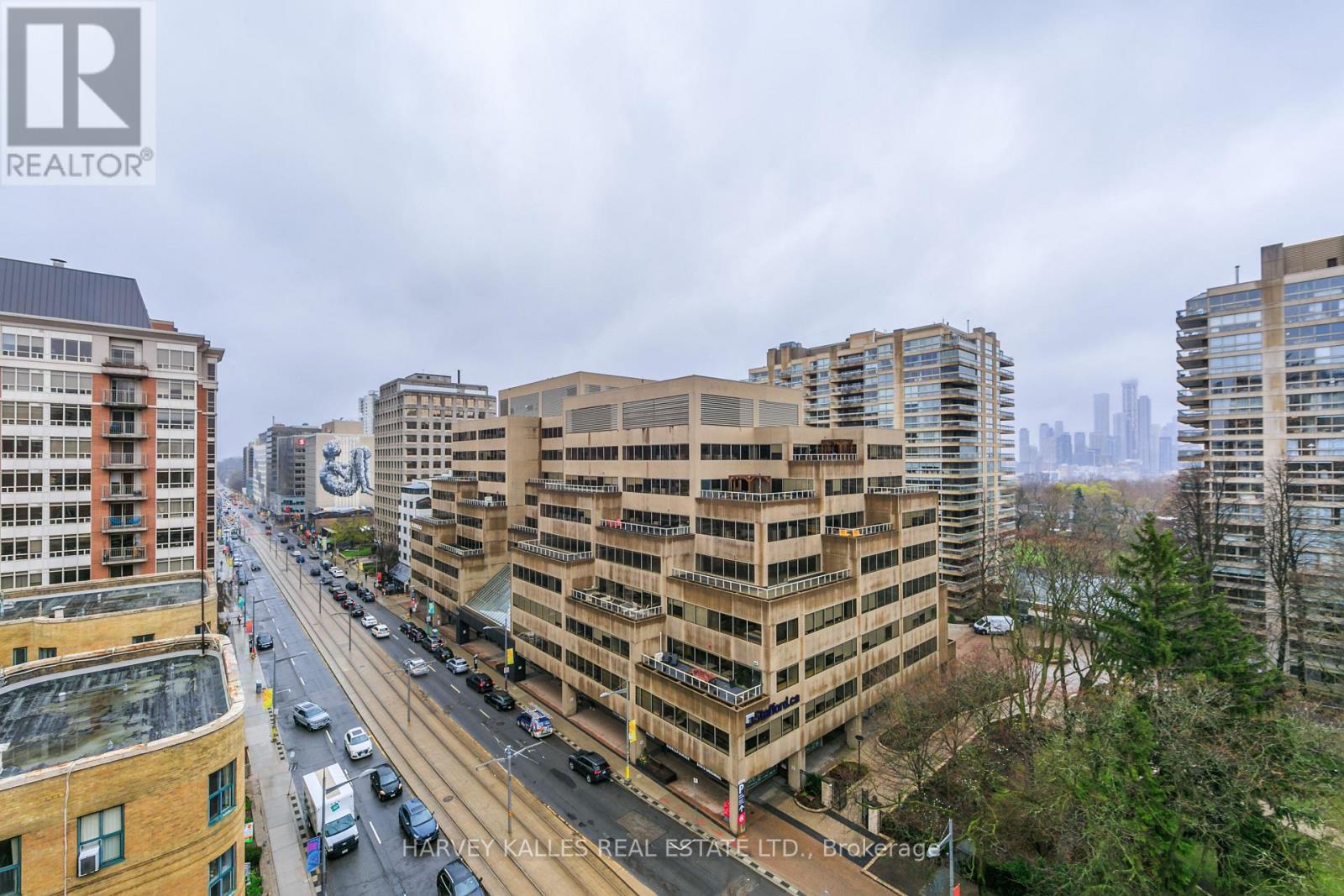 903 - 1 Deer Park Crescent, Toronto, Ontario  M4V 3C4 - Photo 43 - C13048940