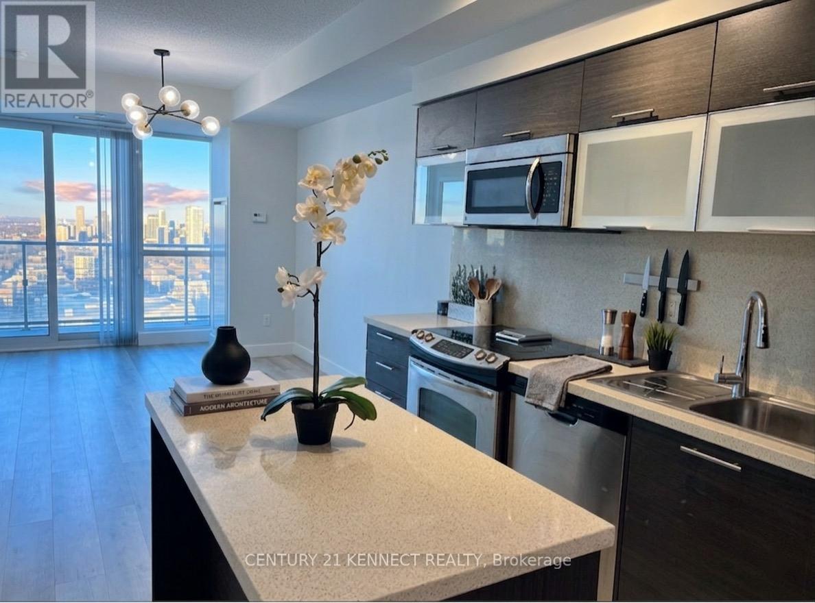 4213 - 386 YONGE STREET, Toronto, Ontario