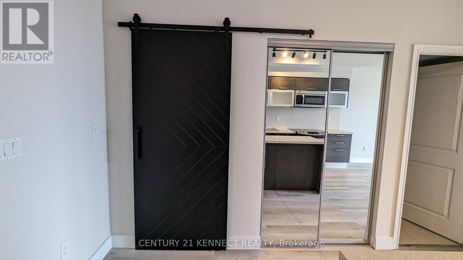 4213 - 386 Yonge Street, Toronto, Ontario  M5B 0A5 - Photo 4 - C13046072