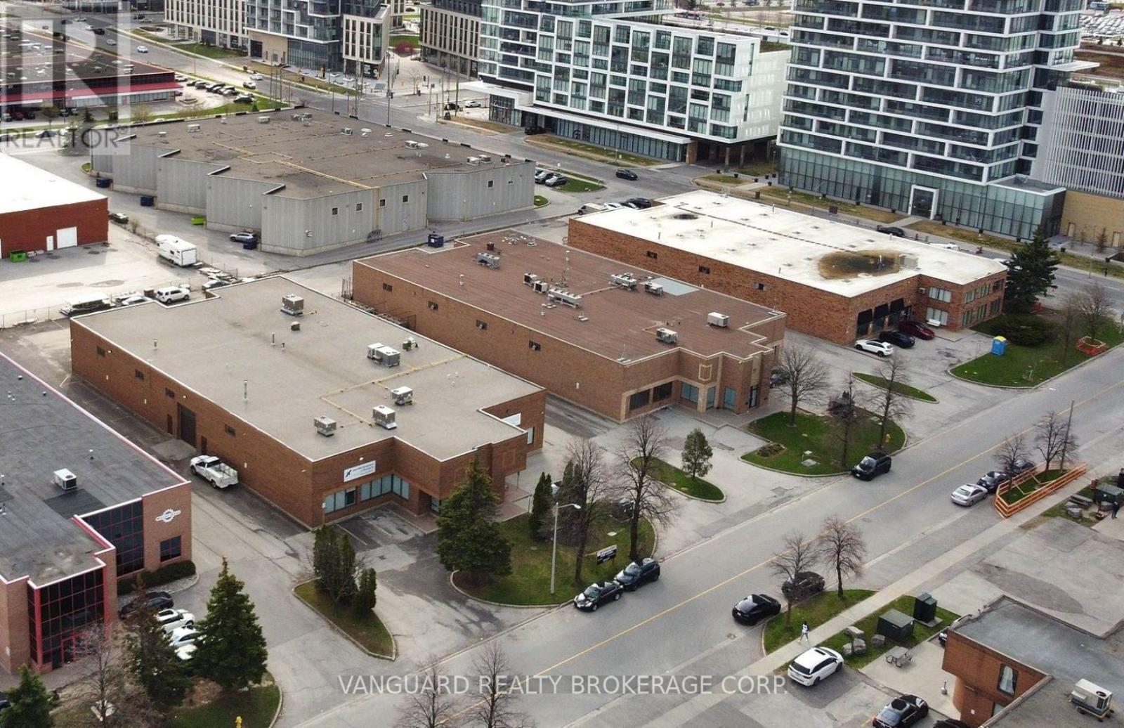 41 Buttermill Avenue, Vaughan, Ontario  L4K 3X1 - Photo 2 - N13046876