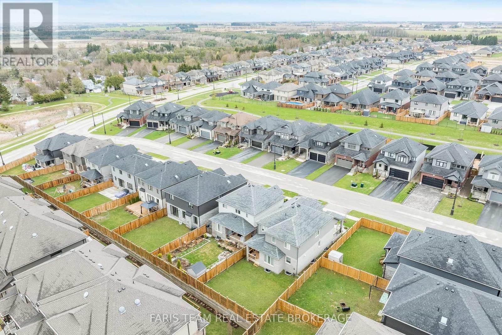 13 Tindall Crescent, East Luther Grand Valley, Ontario  L9W 7R9 - Photo 34 - X12992814