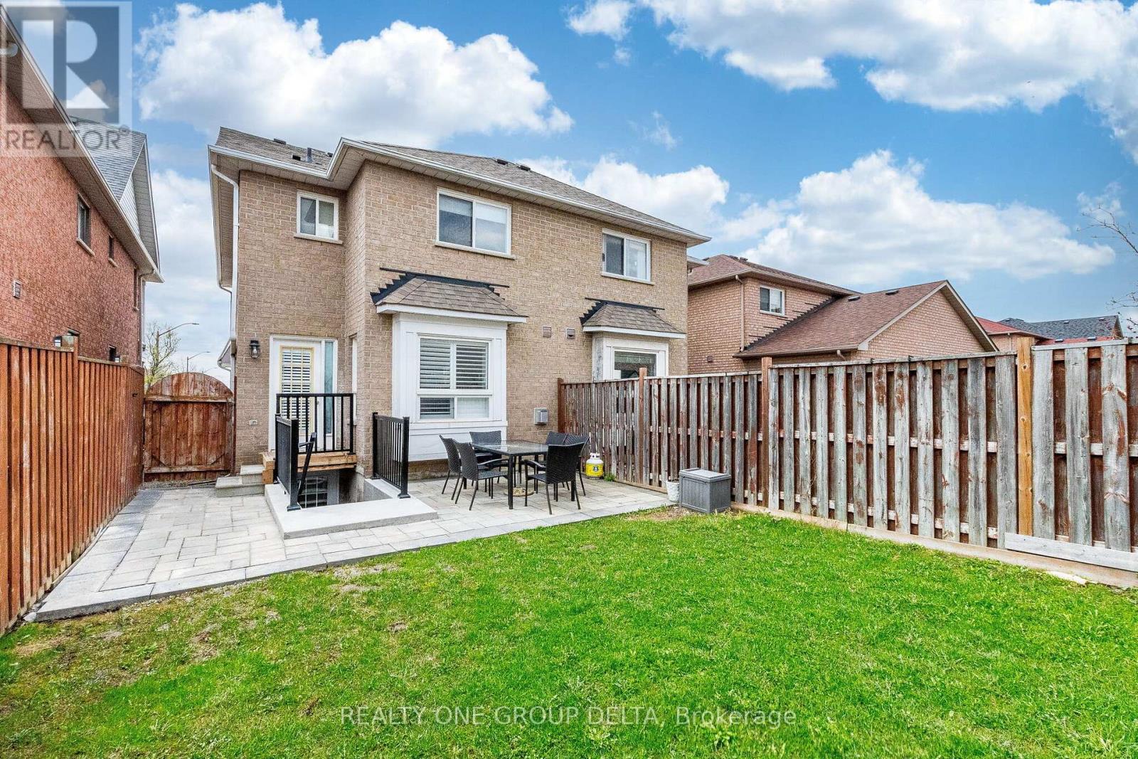 5897 Churchill Meadows Boulevard, Mississauga, Ontario  L5M 6Y1 - Photo 44 - W13031544