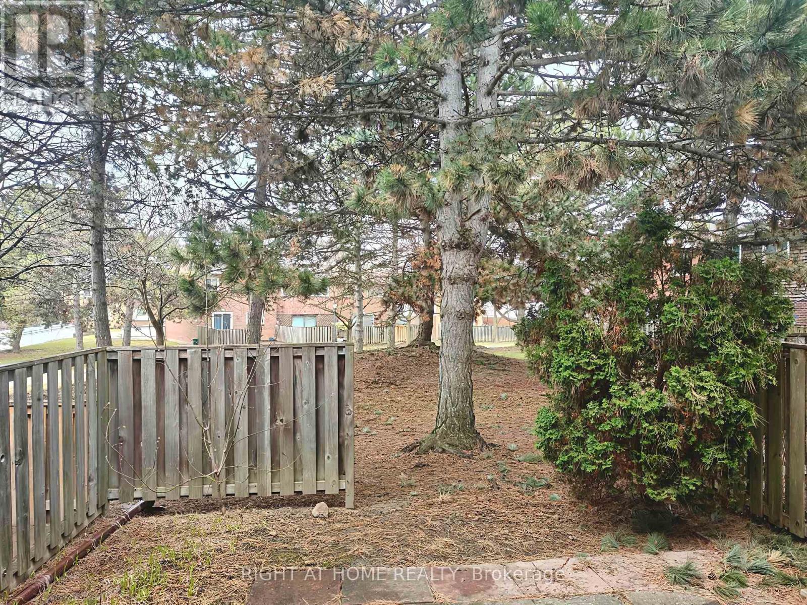 61 - 15 Brimwood Boulevard, Toronto, Ontario  M1V 1E1 - Photo 4 - E12991728