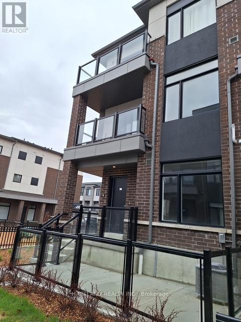 1303 - 1695 Dersan Street, Pickering, Ontario  L1X 0S9 - Photo 2 - E13049252