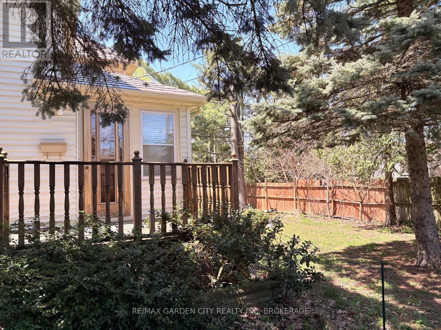 26 Chestnut Street, Pelham, Ontario  L3E 0K3 - Photo 37 - X13039724