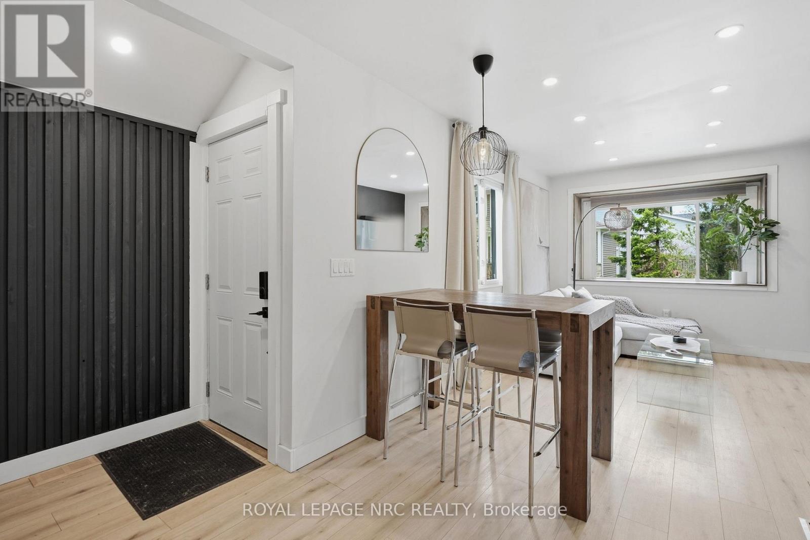 17 Considine Avenue, St. Catharines, Ontario  L2N 5K1 - Photo 3 - X13045214