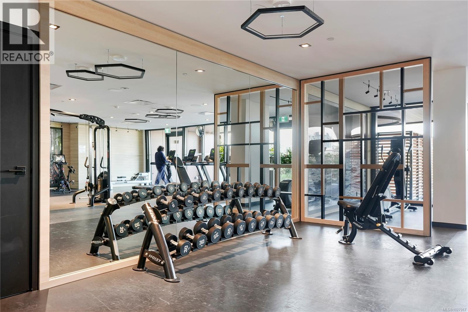 201 369 Tyee Rd, Victoria, British Columbia  V9A 0B6 - Photo 38 - 1027917