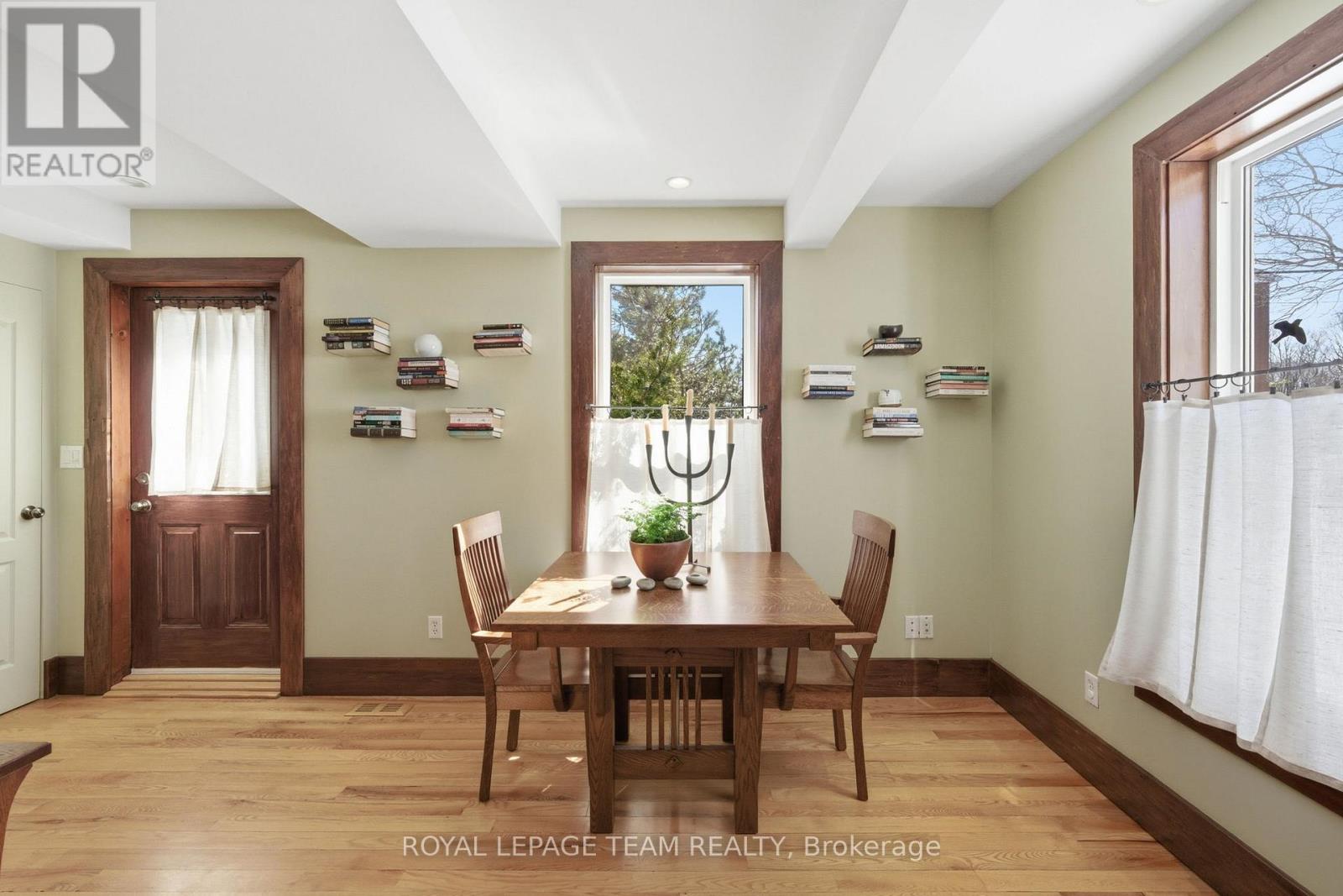 238 Park Avenue, Carleton Place, Ontario  K7C 2G6 - Photo 23 - X12943398