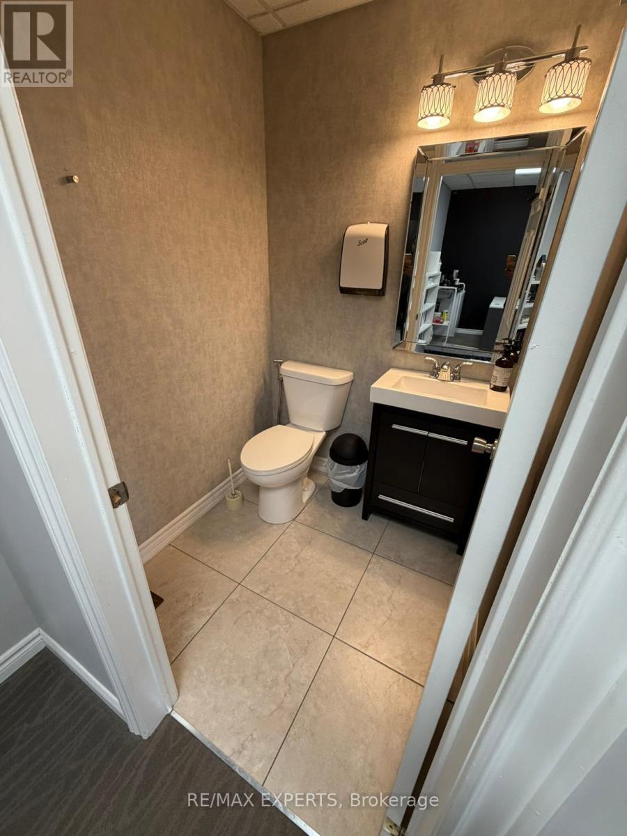 Unknown Address, ,    - Photo 7 - N13049186