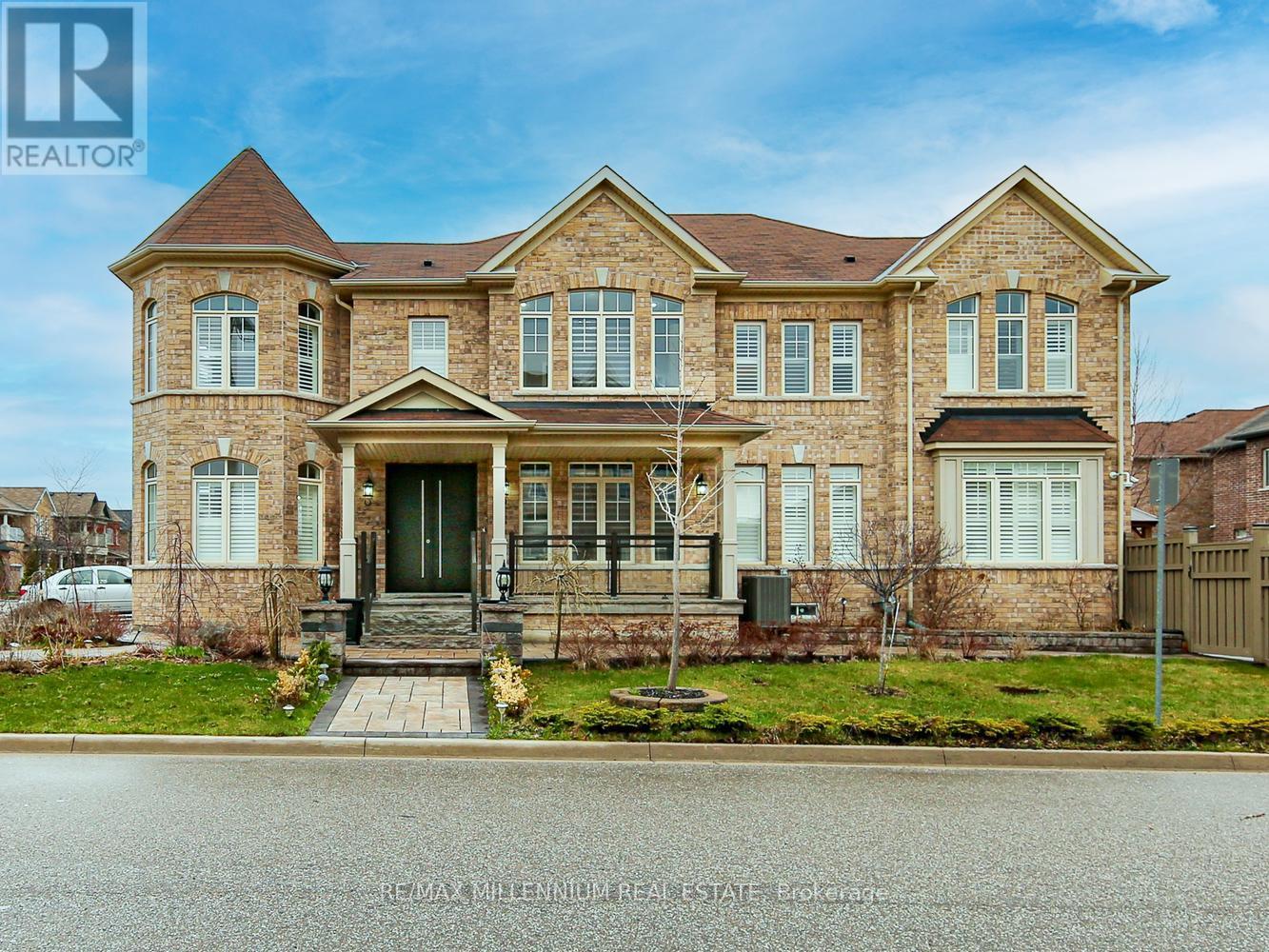 51 KINCARDINE STREET, Vaughan, Ontario