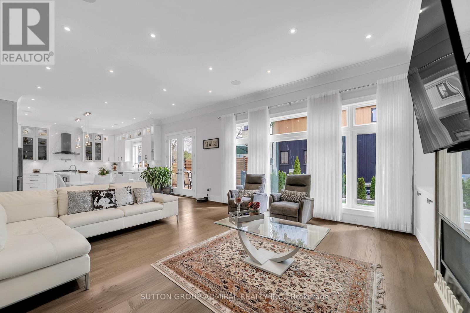 176 Rumble Avenue, Richmond Hill, Ontario  L4C 4G4 - Photo 19 - N13049266