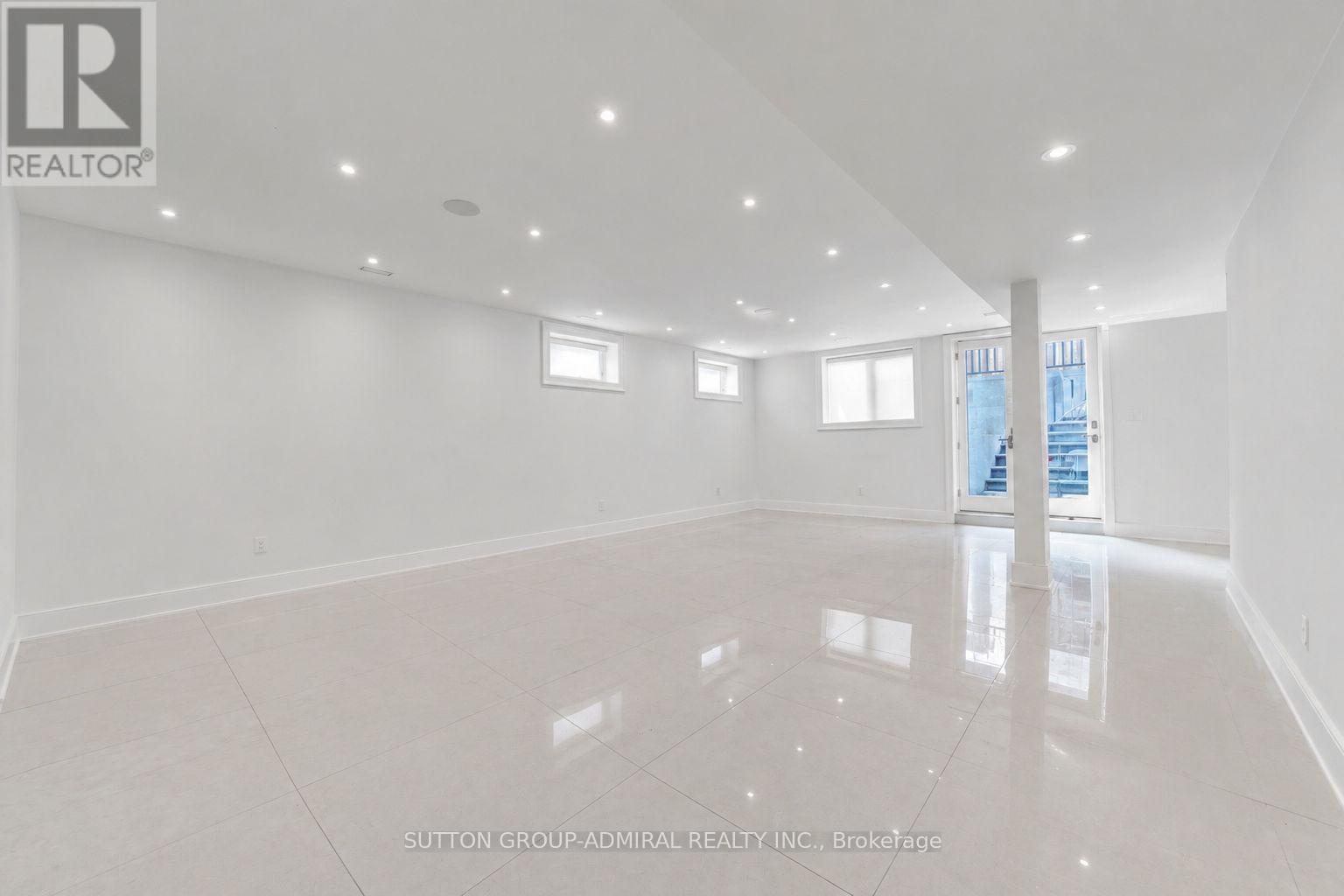 176 Rumble Avenue, Richmond Hill, Ontario  L4C 4G4 - Photo 39 - N13049266